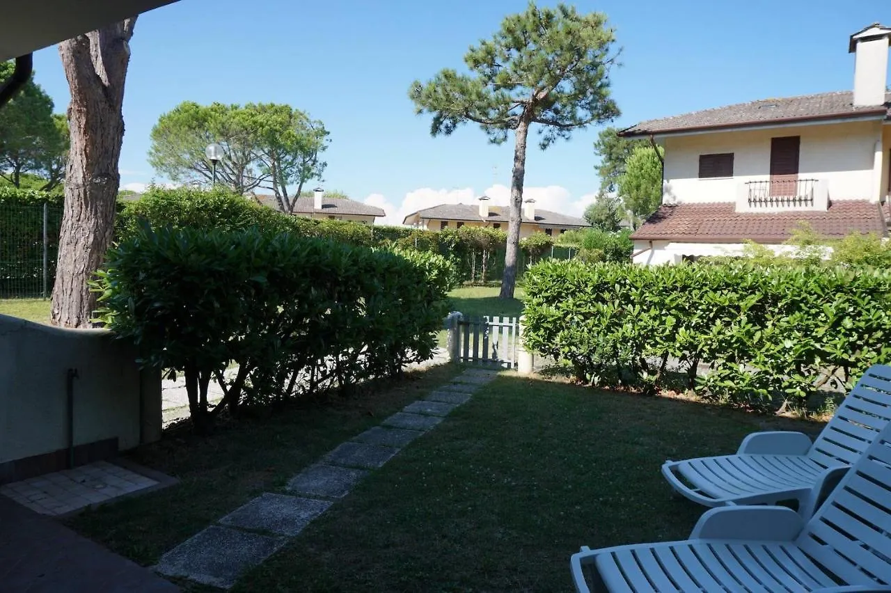 Spacious Villa With Private Garden And Shared Pool 포르토 산타 마게리타 디 카오를레