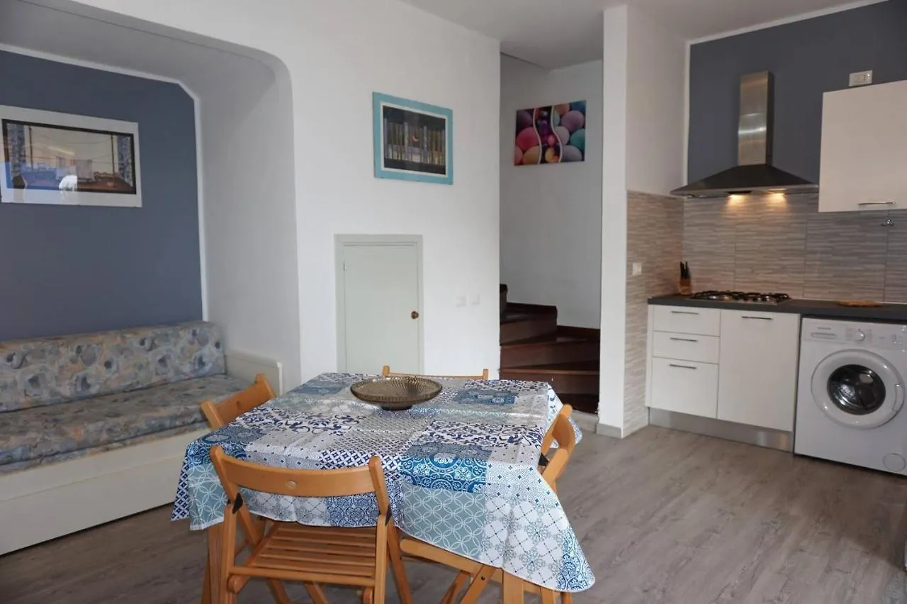 Spacious Villa With Private Garden And Shared Pool 포르토 산타 마게리타 디 카오를레 0*,